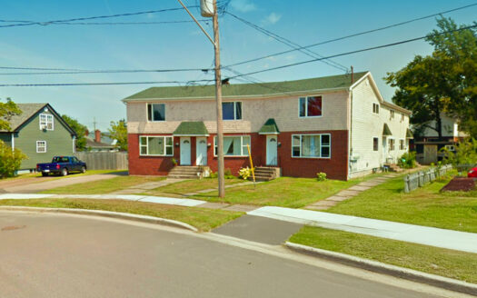 3-7 Edgett Ave.
