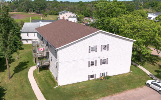 15 Horton Dr, Stratford