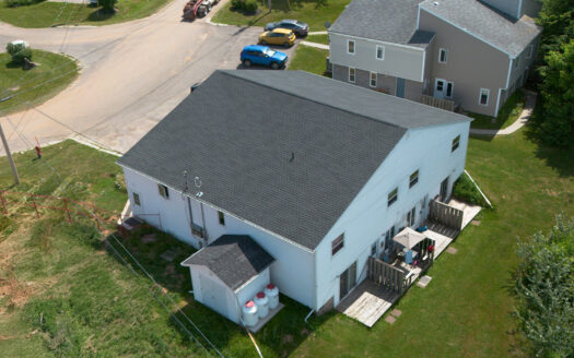 17B Horton Dr, Stratford