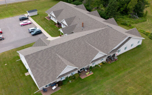 319 Shakespeare Dr, Stratford